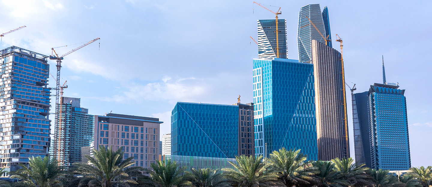 الإسكان السعودي يرفـع الناتج المحلي غير النفطي ويوفر آلاف الوظائف