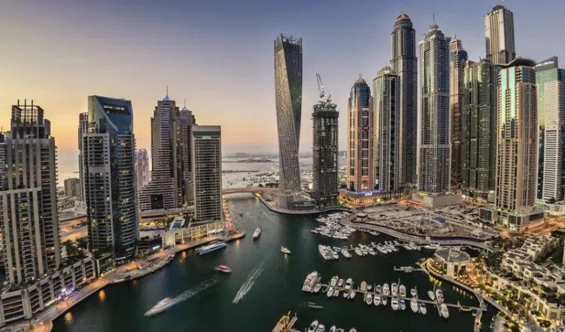 دبي مركز الفخامة العقارية و الطلب العالمي يدفع أسعار الوحدات المميزة في دبي إلى القمة