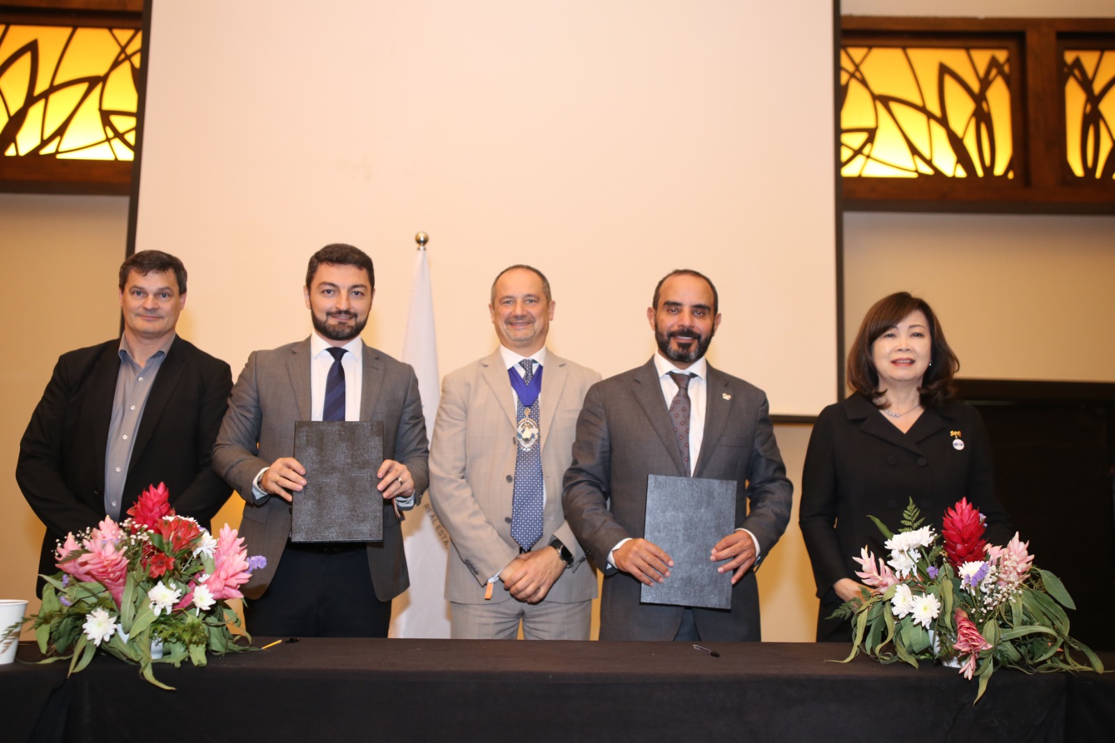 السعودية تُعزز ريادتها العالمية في «قمة بنما العقارية».. و«تملّك الأجانب» يتصدر النقاشات