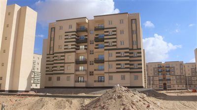 العقار المصري بين مراوحة التكاليف ومراقبة العملة.. قطاع يبحث عن توازنه في بيئة اقتصادية متغيرة