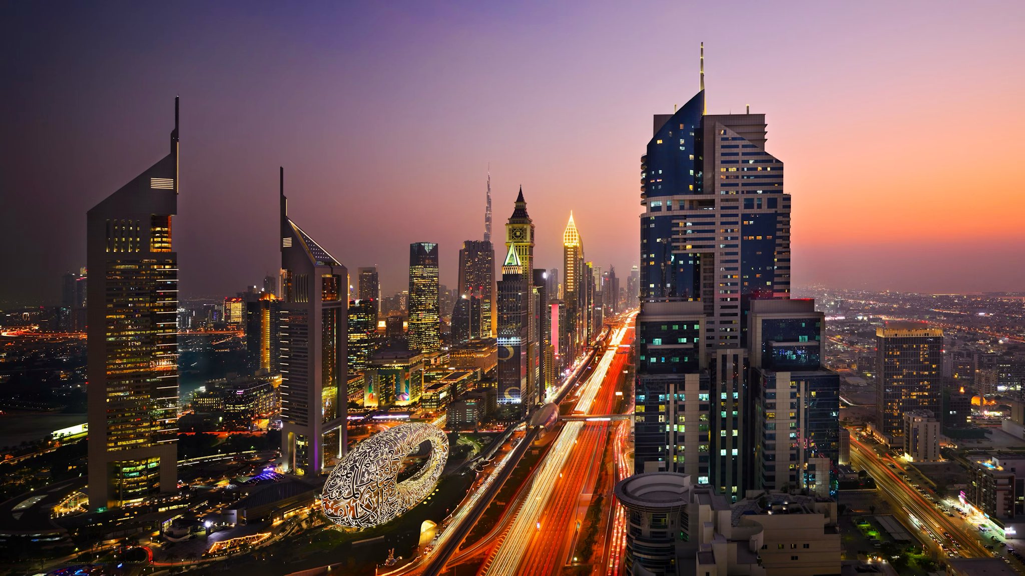 الإمارات تتصدر مشهد الإيجارات السياحية العالمية متفوقة على نيويورك وطوكيو وسنغافورة        