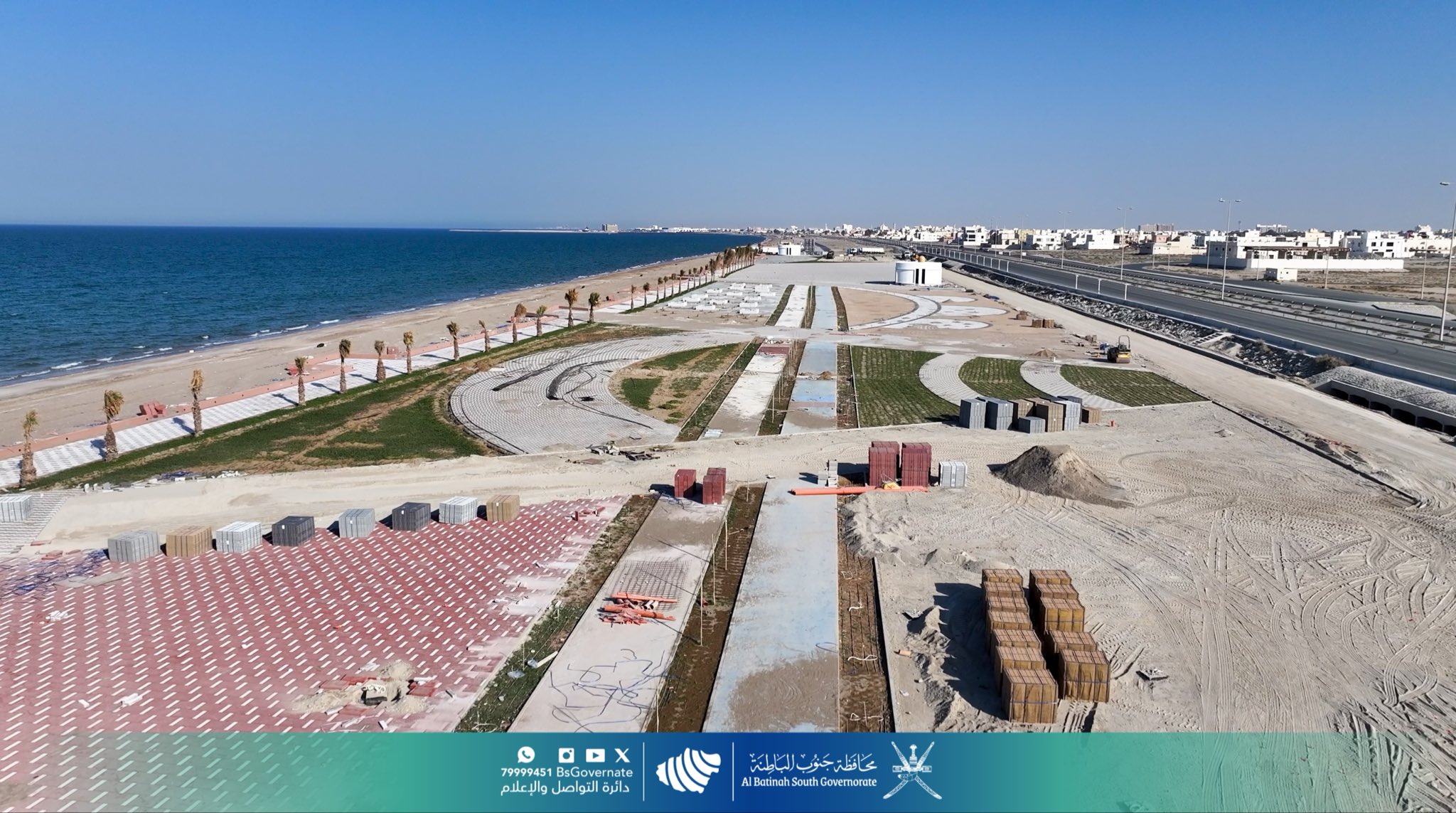 عُمان تضاعف استثماراتها السياحية.. تقدم متسارع في تنفيذ واجهة بركاء البحرية وتحويلها إلى وجهة عمرانية متكاملة  
