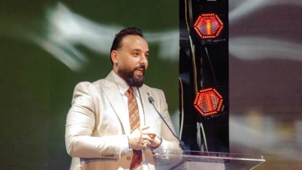 «نوفارا هولدينج» تزيح الستار عن هويتها الجديدة وغزو استثماري واسع يقود ثورة الضيافة والعقارات الفاخرة في مصر