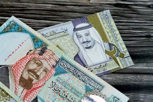 البنوك السعودية ترفع فوائد التمويل العقاري إلى 4% وتشدد شروط العمر