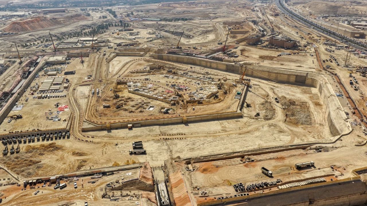 الدرعية ترسي عقوداً بـ 120 مليار ريال وتسلم الوحدات أكتوبر