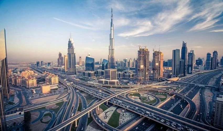 دبي تُثبت رسوم الخدمات العقارية لثلاث سنوات.. خطوة نحو استقرار عالمي وجذب استثمارات مستدامة