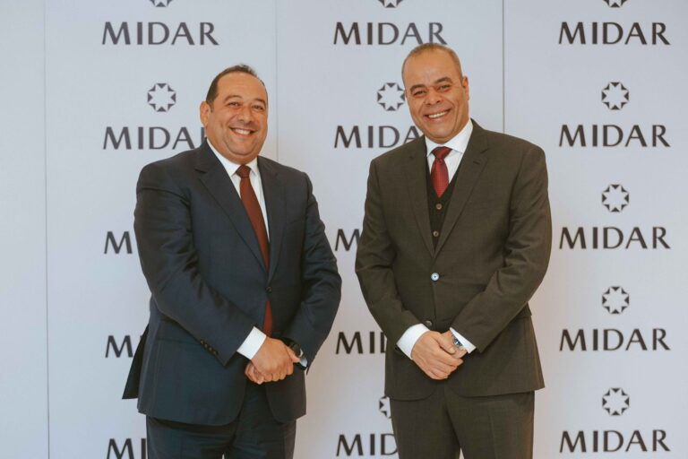 القمزي العقارية تستثمر 50 مليار جنيه في مستقبل سيتي.. صفقة كبرى تعكس ثقة المستثمرين بالسوق المصري