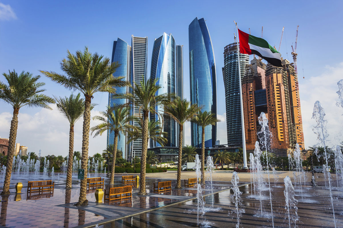 2025 عام تاريخي للعقارات الإماراتية.. نمو اقتصادي قوي وطفرة في الاستثمارات الأجنبية الربع الرابع يثبت أن السوق العقاري الإماراتي في أقوى مراحله تاريخياً