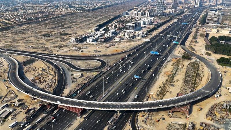 عقارات دبي تسجل صفقة أراض تاريخية بـ3.56 مليار درهم في يوم واحد    دبي، الإمارات  سجلت دائرة الأراضي والأملاك في دبي ثلاث صفقات بيع كبرى لقطع أراض بقيمة إجمالية 3.56 مليار درهم في منتصف تعاملات اليوم الأربعاء وفق بيانات تطبيق دبي ريست  الصفقتان الأكبر كان