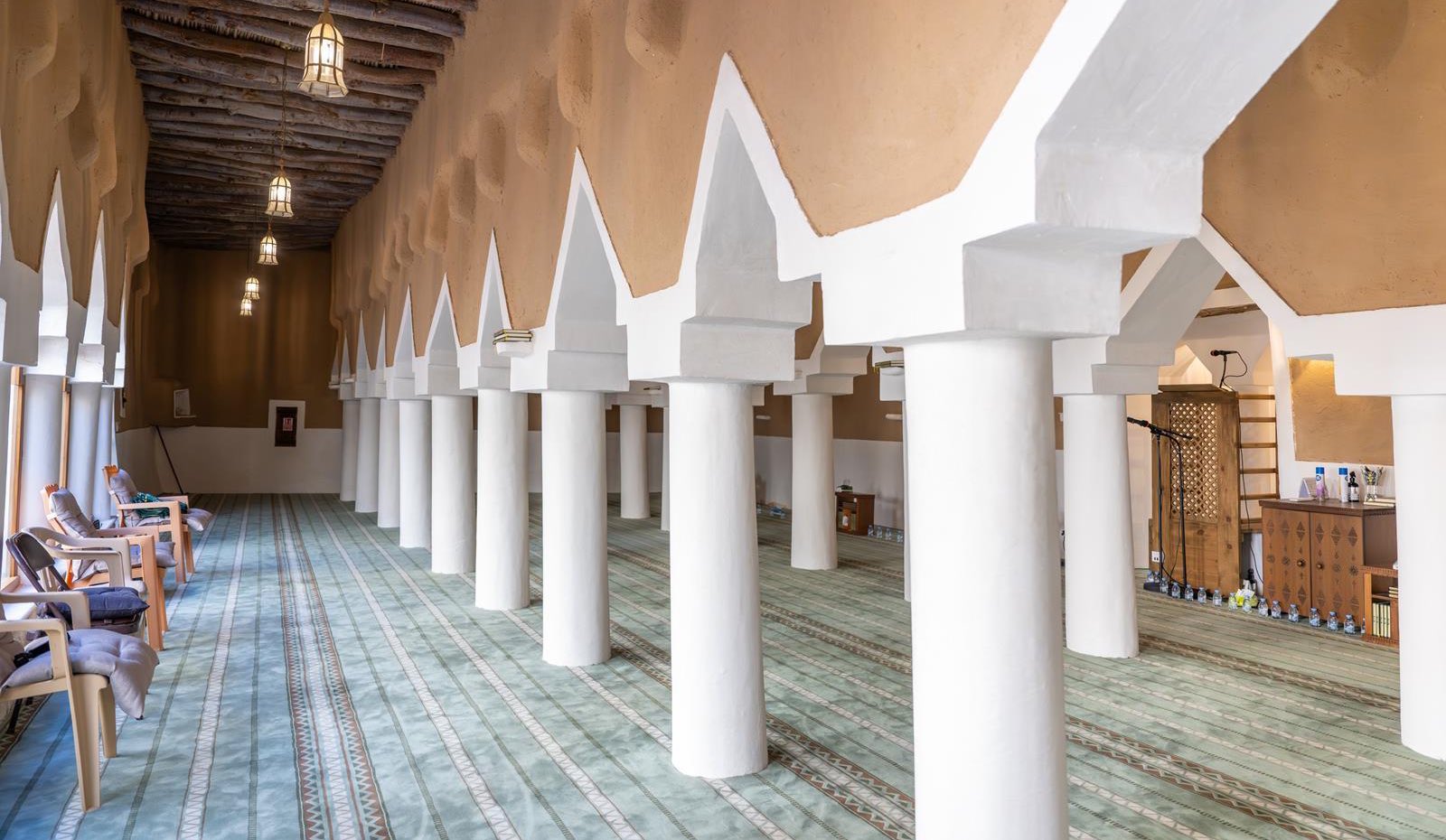 جامع التويم التاريخي في المجمعة يعود للحياة بعد 20 عاماً ضمن مشروع الأمير محمد بن سلمان لتطوير المساجد التراثية
