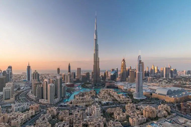 الإمارات تتحول إلى ساحة استثمار عالمية بعد إطلاق ستارلينك للإنترنت الفضائي