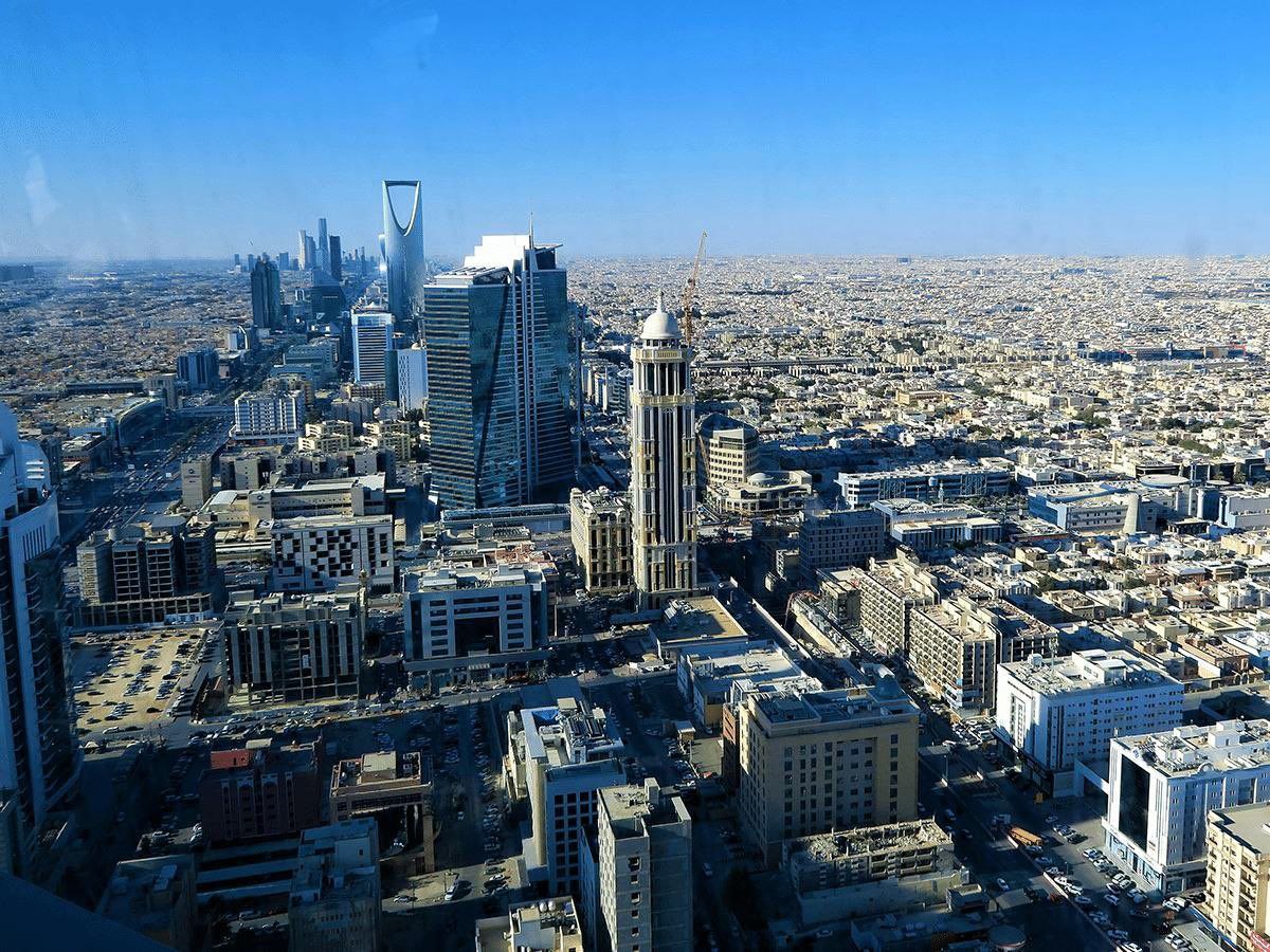 السعودية تكشف عن المرحلة الثانية من رسوم "الأراضي البيضاء" لضبط السوق العقاري