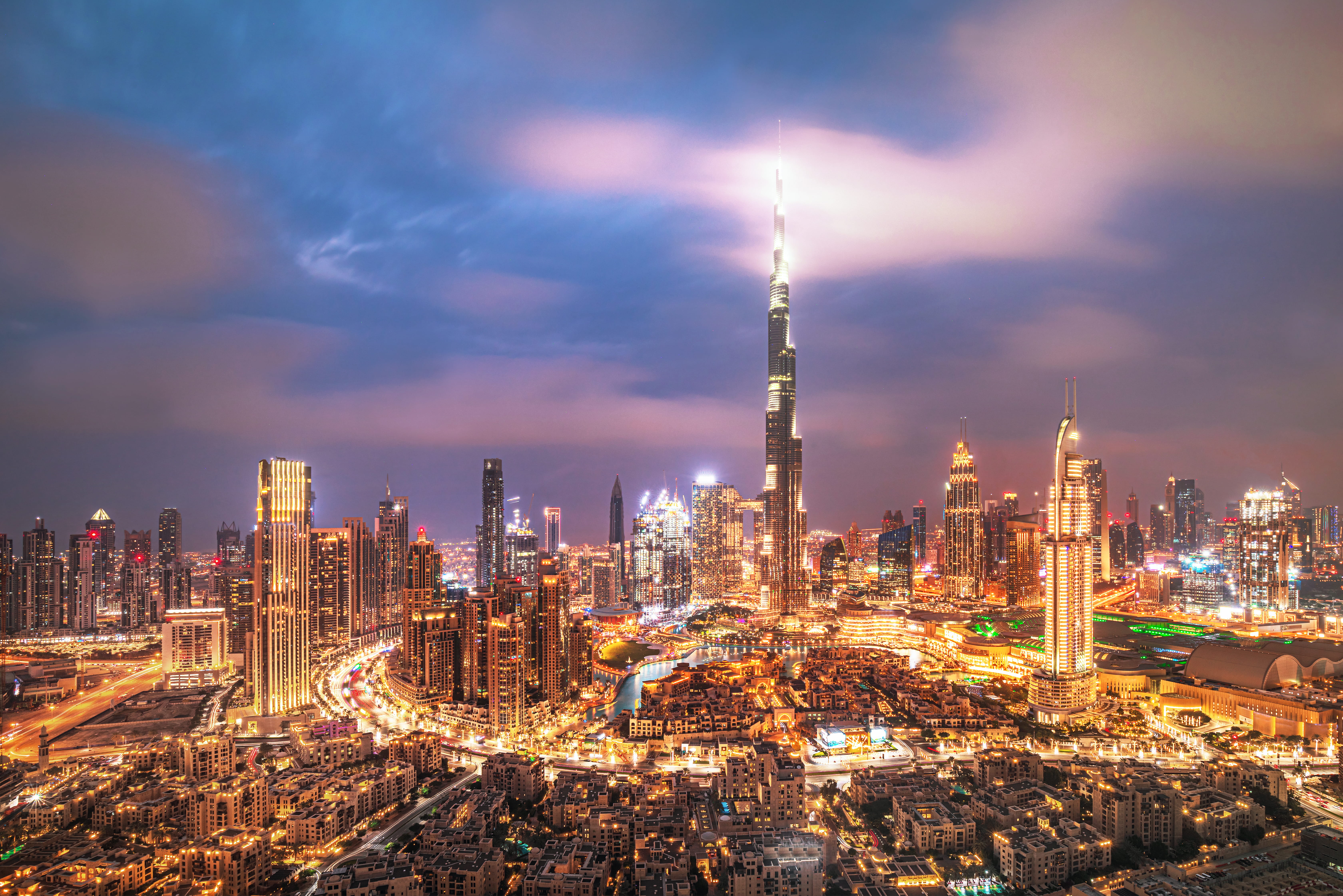 أسعار العقارات في دبي تتراجع لأول مرة منذ الجائحة