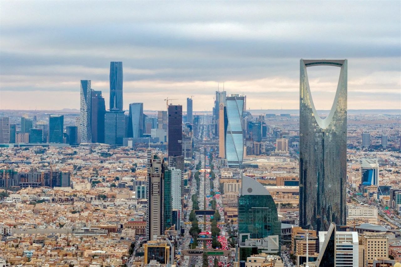السعودية تحدد ضوابط تملك الأجانب للعقار بإجراءات إلكترونية ونطاقات محددة